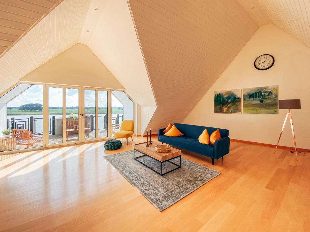 Rheinloft 3 - Grosse Giebelwohnung Mit Dachterrassen An Der Rheinpromenade Эммерих Экстерьер фото