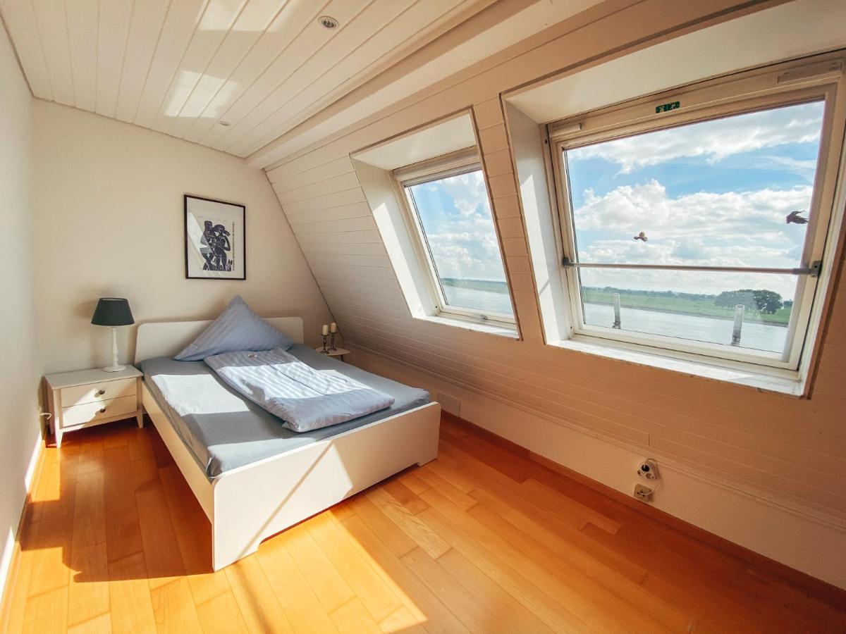 Rheinloft 3 - Grosse Giebelwohnung Mit Dachterrassen An Der Rheinpromenade Эммерих Экстерьер фото
